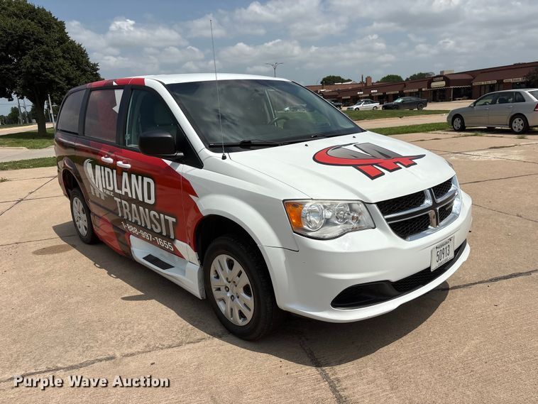 image for item DO5248 2015 Dodge Grand Caravan van