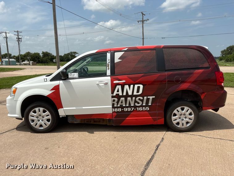 image for item DO5248 2015 Dodge Grand Caravan van