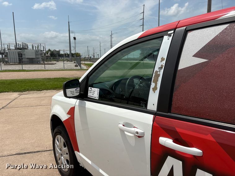 image for item DO5248 2015 Dodge Grand Caravan van