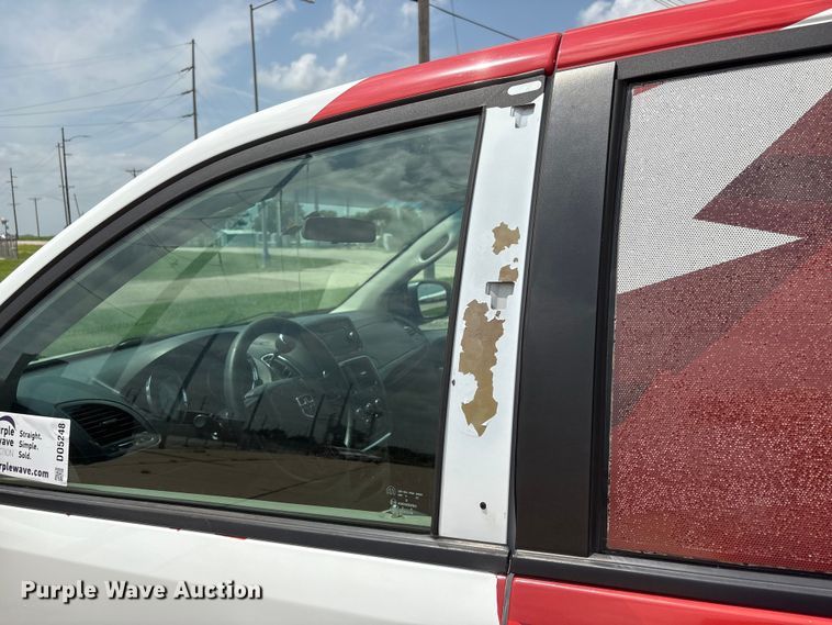 image for item DO5248 2015 Dodge Grand Caravan van