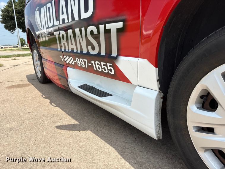 image for item DO5248 2015 Dodge Grand Caravan van