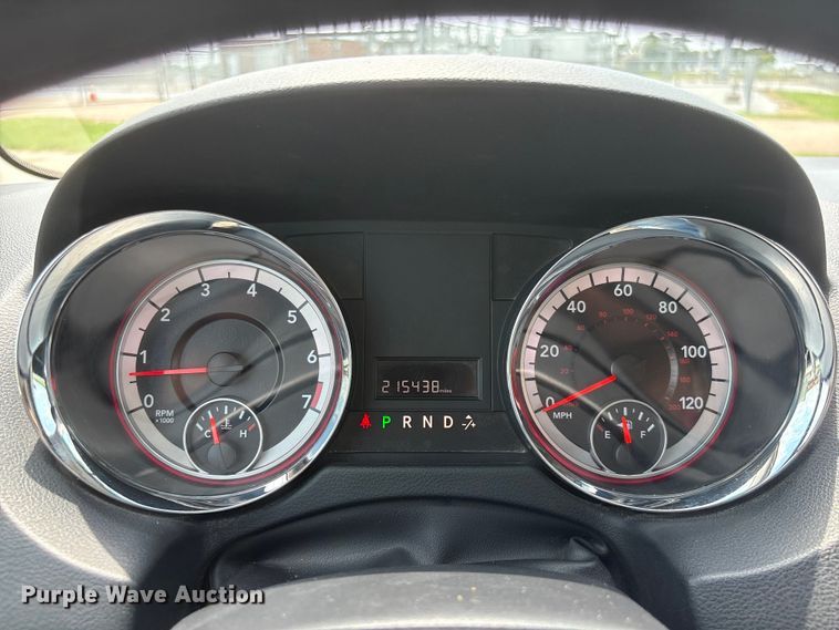 image for item DO5248 2015 Dodge Grand Caravan van