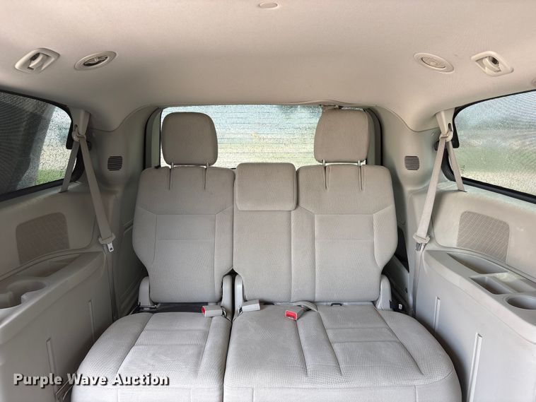 image for item DO5248 2015 Dodge Grand Caravan van