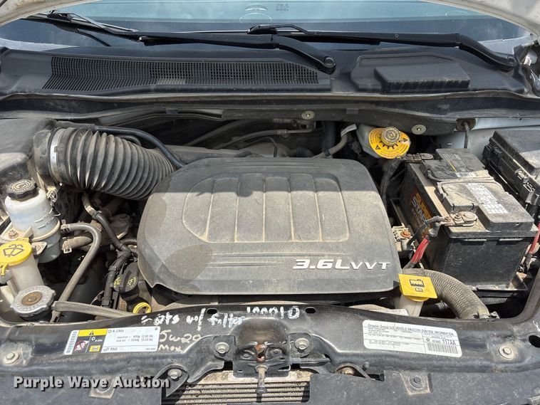 image for item DO5248 2015 Dodge Grand Caravan van