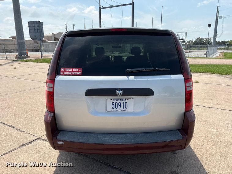 image for item DO5249 2009 Dodge Grand Caravan van