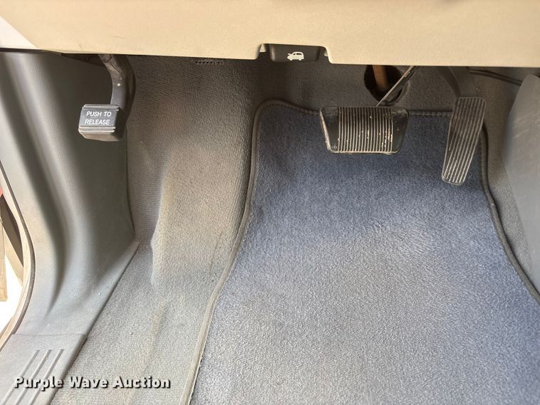 image for item DO5249 2009 Dodge Grand Caravan van