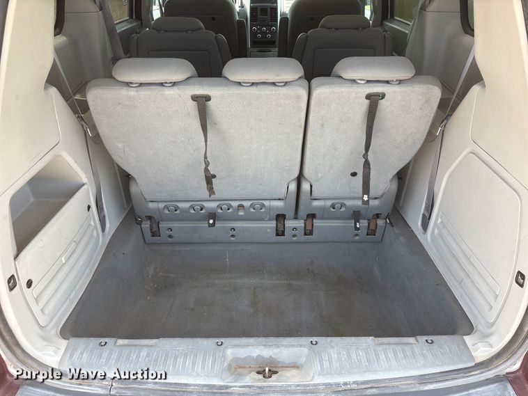 image for item DO5249 2009 Dodge Grand Caravan van