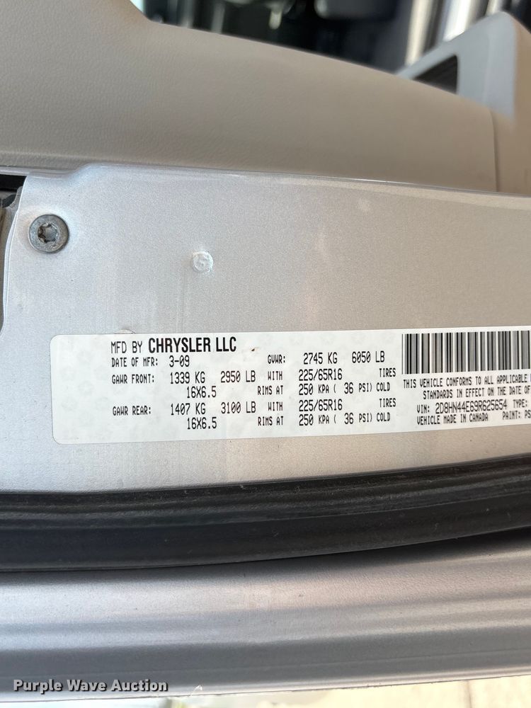 image for item DO5249 2009 Dodge Grand Caravan van