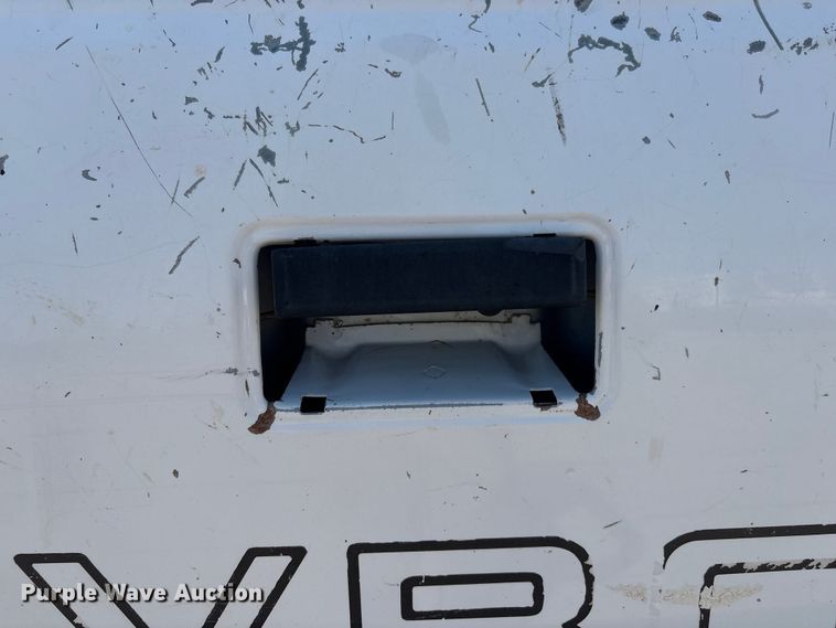 image for item DO5268 2000 Chevrolet C3500 pickup truck