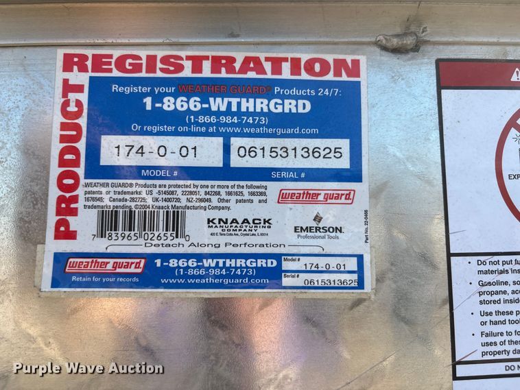 image for item DO5268 2000 Chevrolet C3500 pickup truck