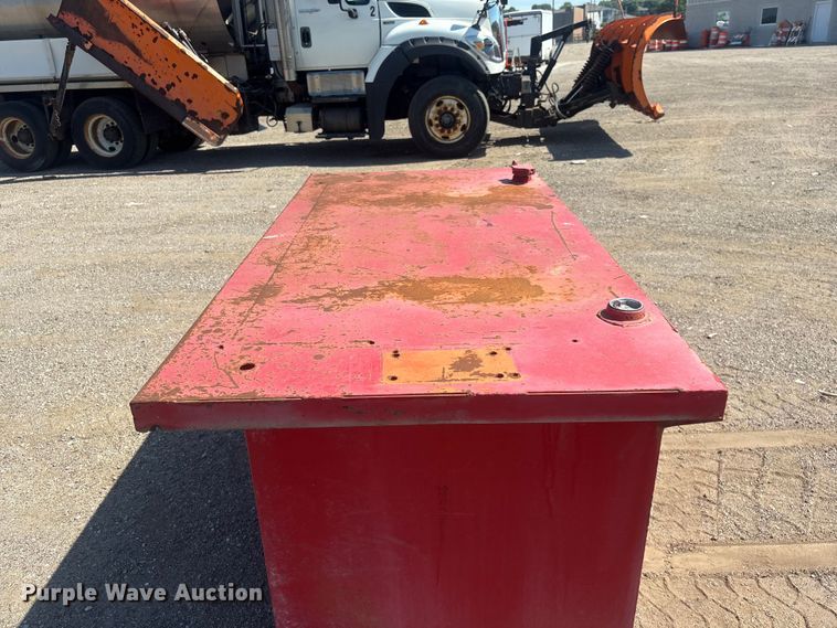 image for item DO5271 Waste oil tank