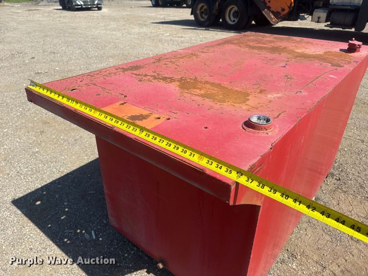 image for item DO5271 Waste oil tank