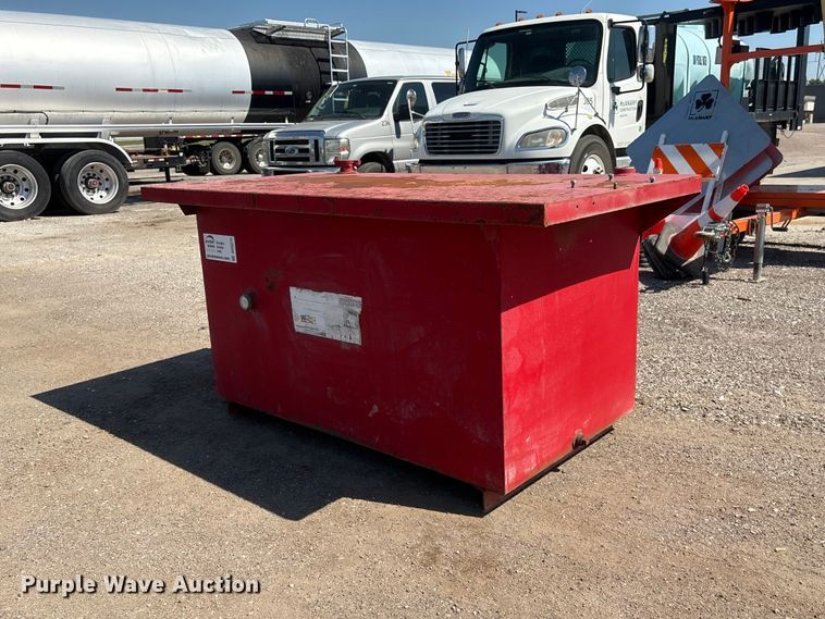 image for item DO5272 Waste oil tank