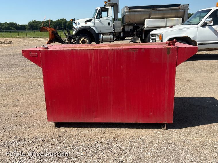 image for item DO5272 Waste oil tank