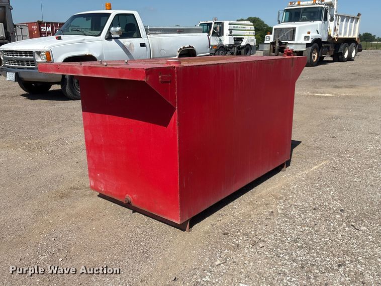image for item DO5272 Waste oil tank