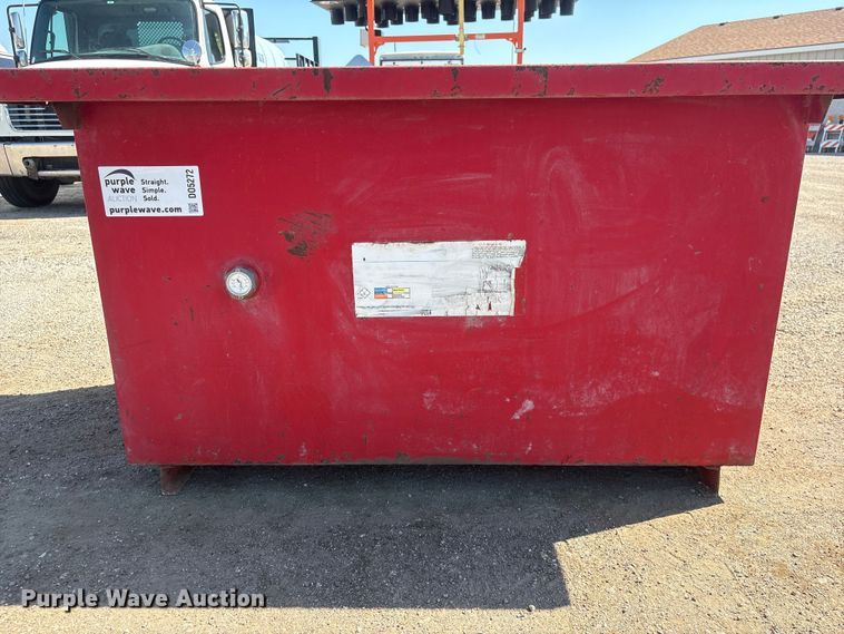 image for item DO5272 Waste oil tank