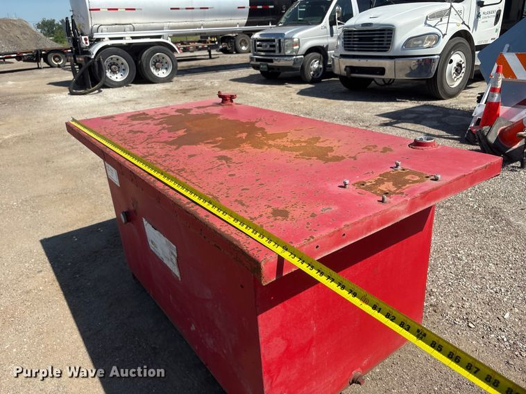 image for item DO5272 Waste oil tank