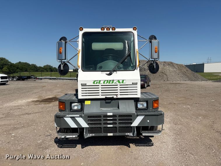 image for item DO5273 2019 Global M4HSD street sweeper truck