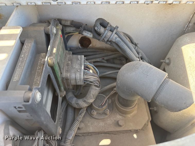 image for item DO5273 2019 Global M4HSD street sweeper truck