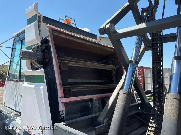 image for item DO5273 2019 Global M4HSD street sweeper truck