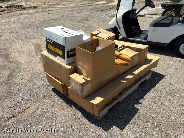 image for item DO5273 2019 Global M4HSD street sweeper truck