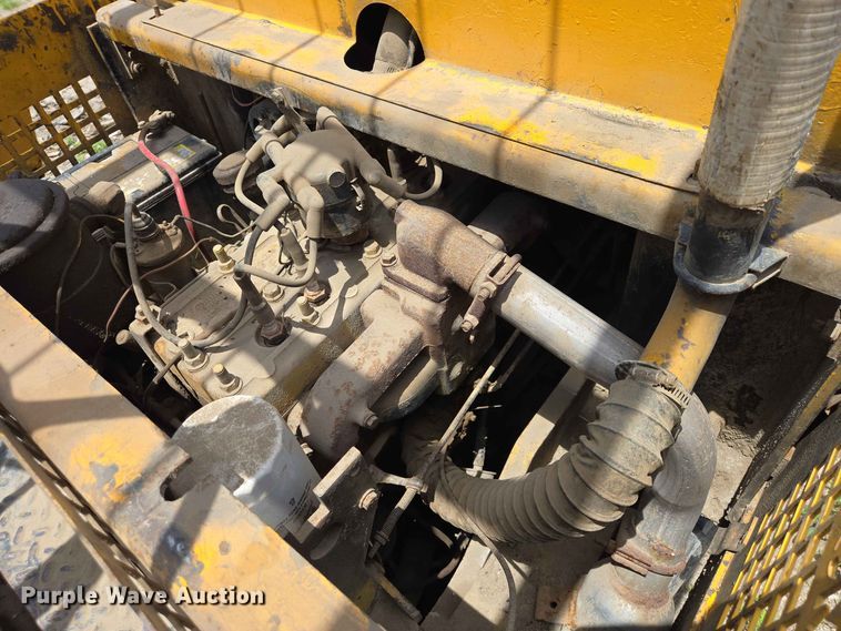 image for item DP8982 1970 Towmotor 502PG4024 forklift