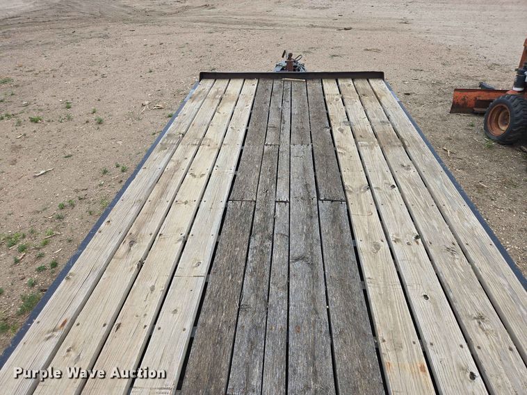 image for item DP8984 2003 Dakota Trail Eze TE24R24 equipment trailer