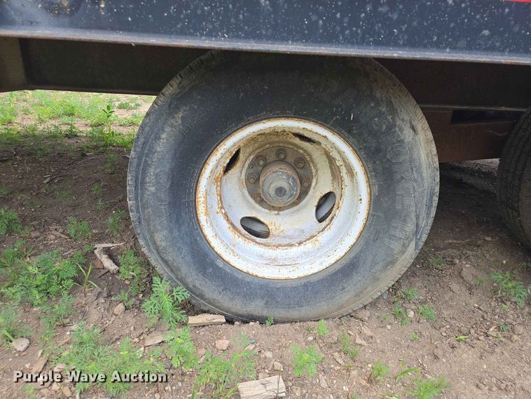 image for item DP8984 2003 Dakota Trail Eze TE24R24 equipment trailer