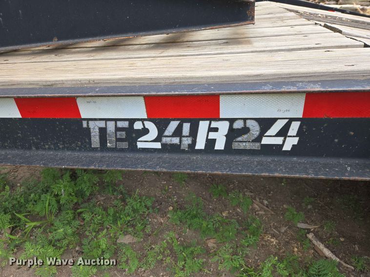image for item DP8984 2003 Dakota Trail Eze TE24R24 equipment trailer