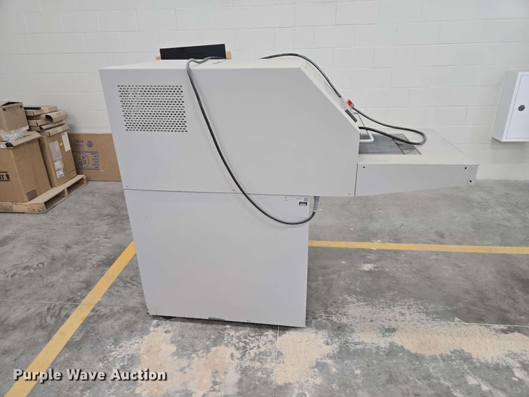 image for item DQ0003 Ideal 4107 paper shredder