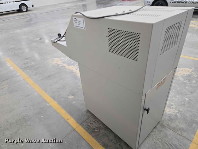 image for item DQ0003 Ideal 4107 paper shredder