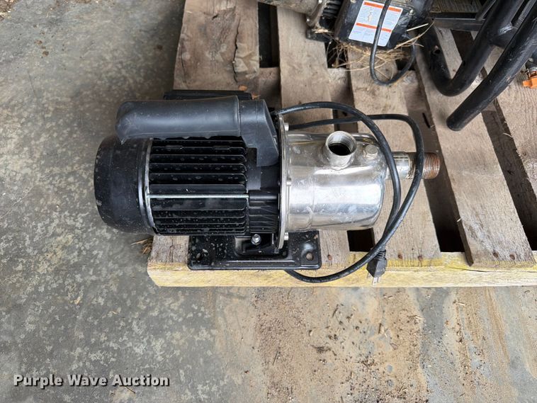image for item DQ7874 Generac XP8000E generator