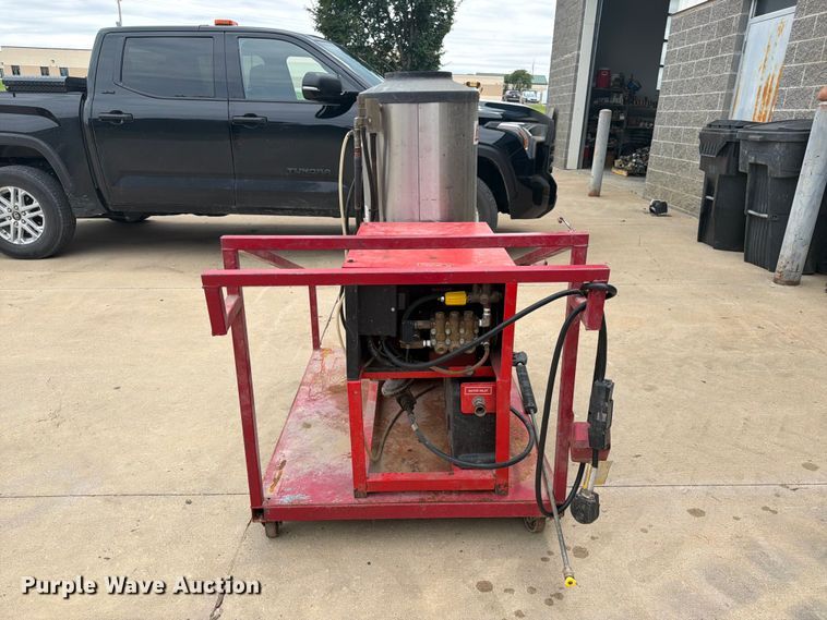 image for item DQ7875 Hotsy 981SS REL C hot pressure washer