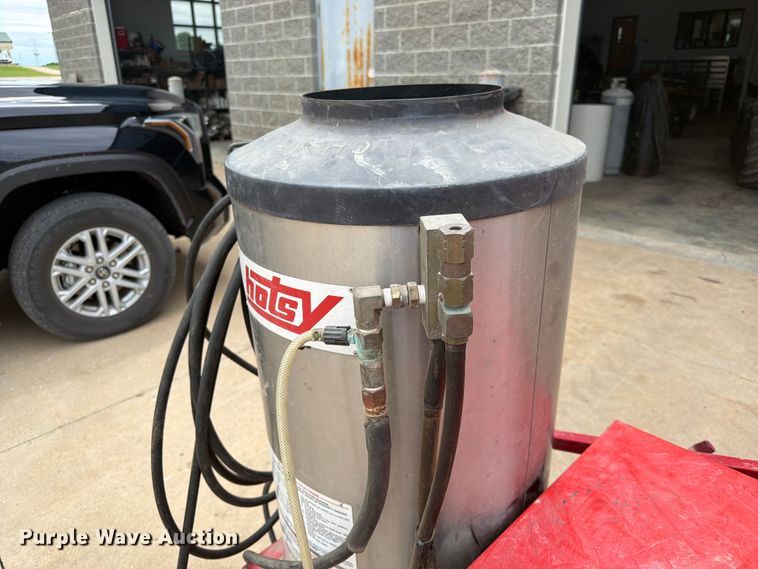 image for item DQ7875 Hotsy 981SS REL C hot pressure washer