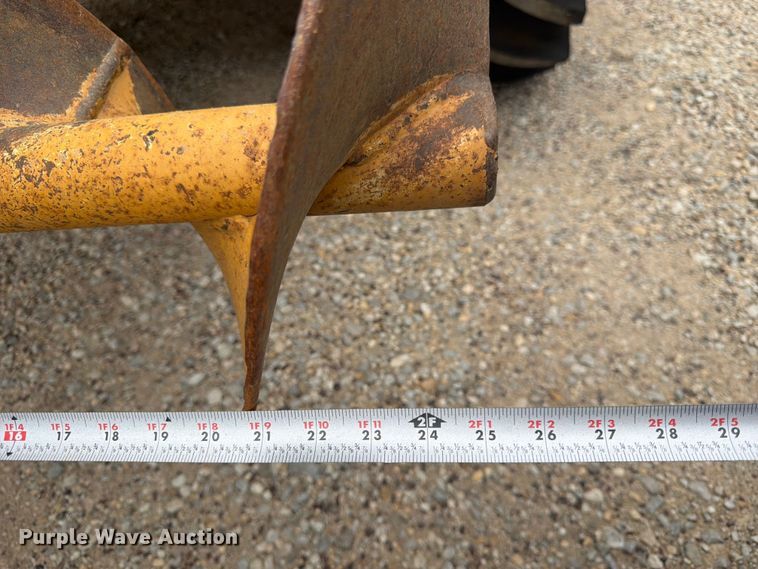 image for item DQ7877 2000 Vermeer V8550A trencher
