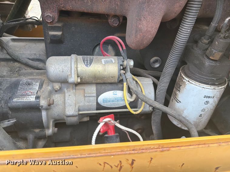 image for item DQ7877 2000 Vermeer V8550A trencher