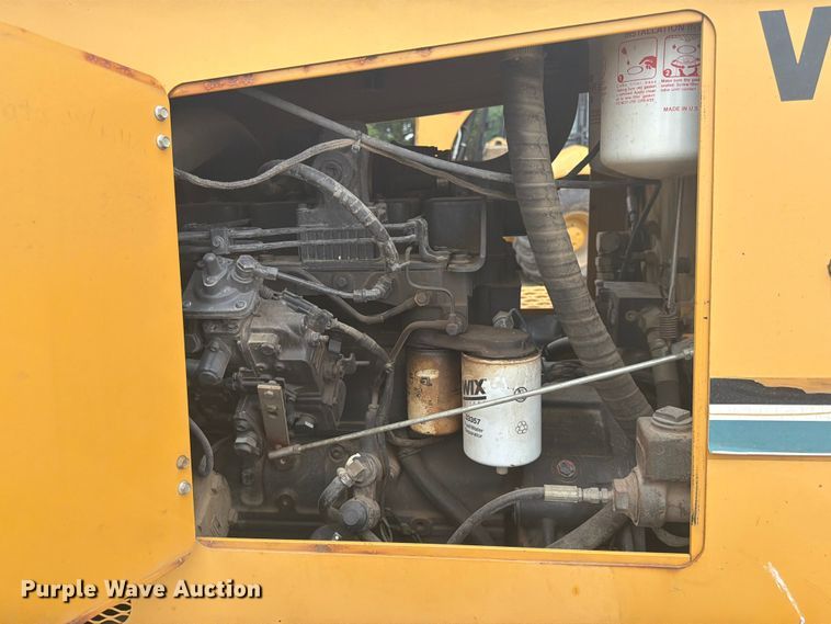 image for item DQ7877 2000 Vermeer V8550A trencher