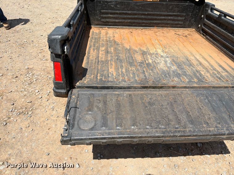 image for item DR1068 2020 John Deere TX Gator utility vehicle