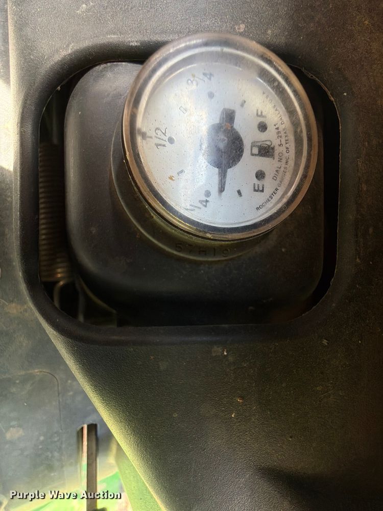 image for item DR1068 2020 John Deere TX Gator utility vehicle