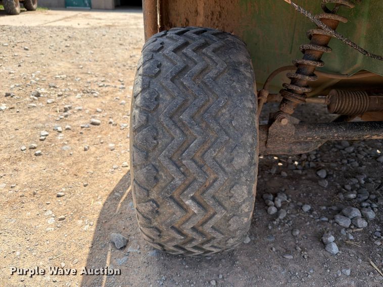 image for item DR1068 2020 John Deere TX Gator utility vehicle