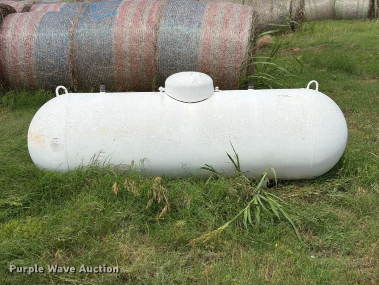 image for item DR1069 2001 Trinity propane Tank