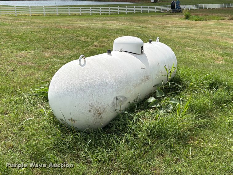 image for item DR1069 2001 Trinity propane Tank