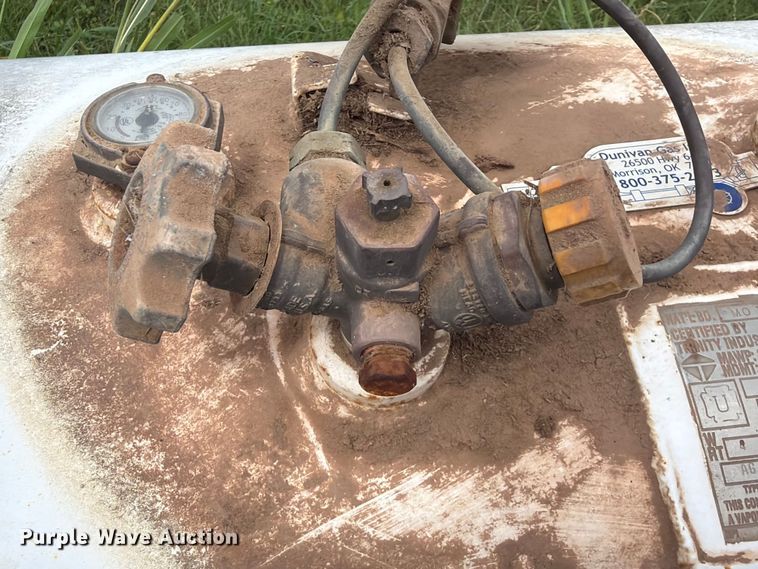 image for item DR1069 2001 Trinity propane Tank