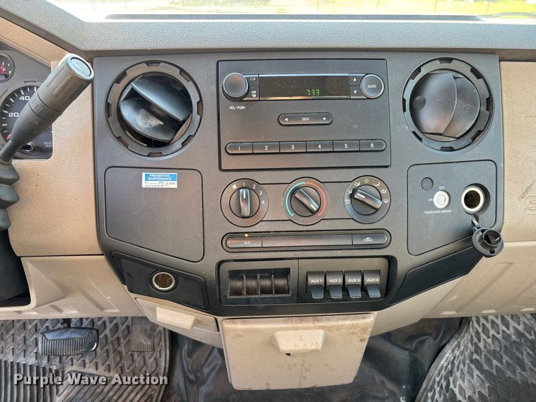 image for item DU6342 2008 Ford F350 Super Duty 