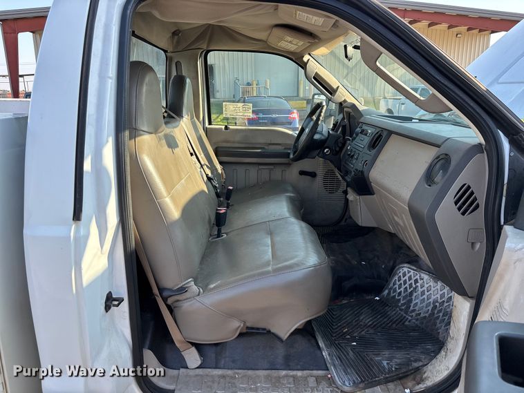 image for item DU6342 2008 Ford F350 Super Duty 
