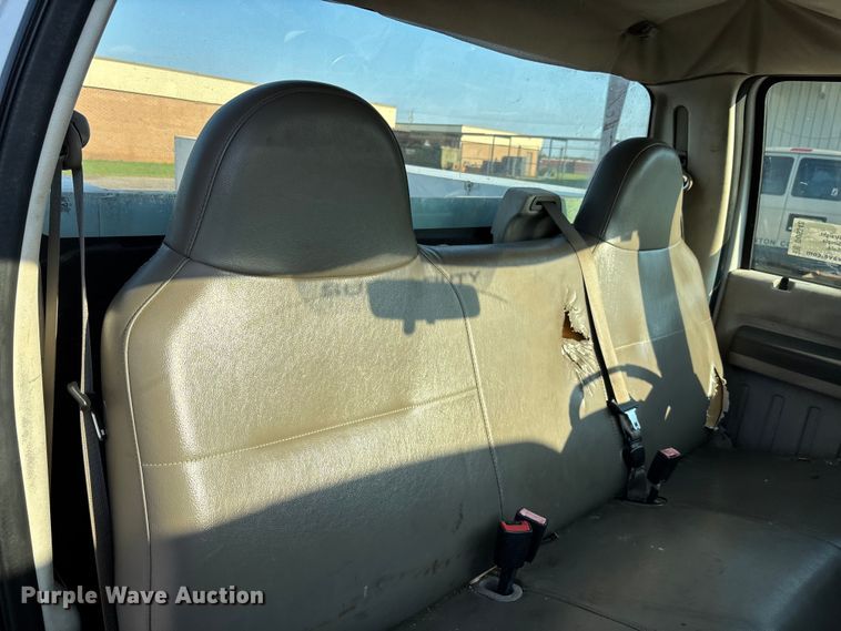 image for item DU6342 2008 Ford F350 Super Duty 