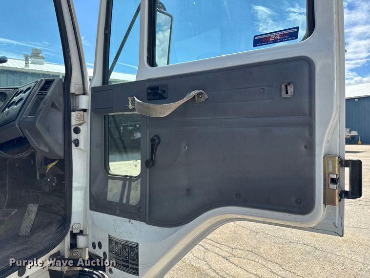 image for item DV2043 2005 Sterling SC8000 street sweeper truck
