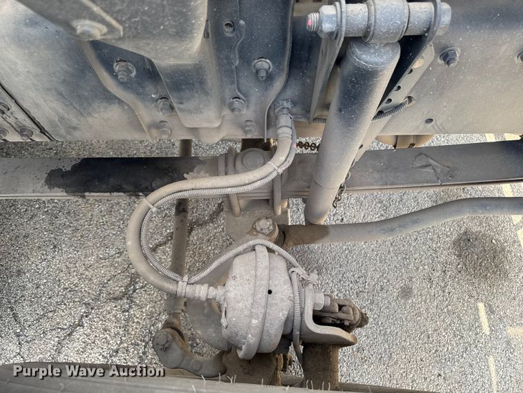 image for item DV2043 2005 Sterling SC8000 street sweeper truck