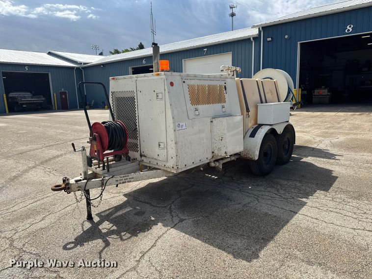 image for item DV2044 Sewer jetter trailer