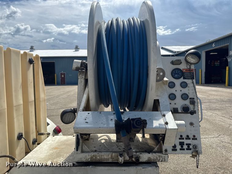 image for item DV2044 Sewer jetter trailer